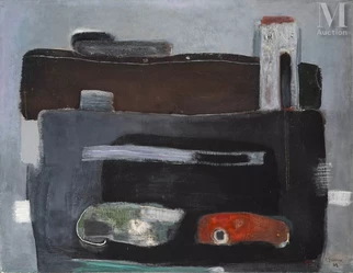 Composition sur fond bleu